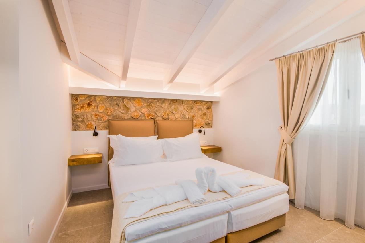 Bella Terra Houses โรดา ภายนอก รูปภาพ